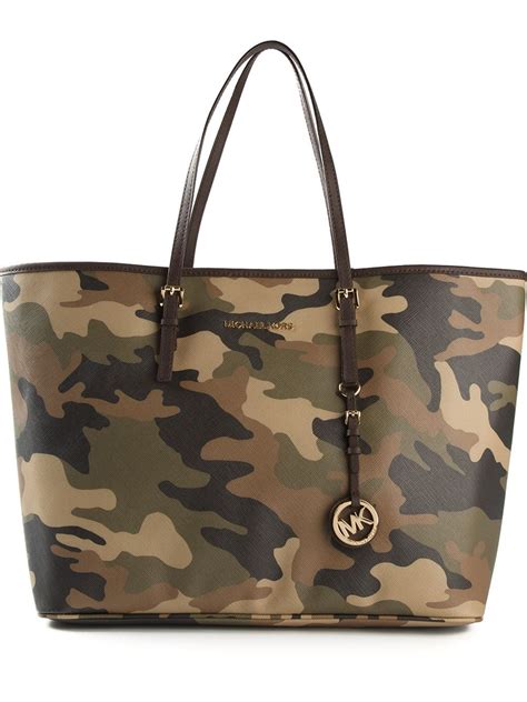 michael kors camo wristlet|Amazon.com: Michael Kors Camouflage Bag.